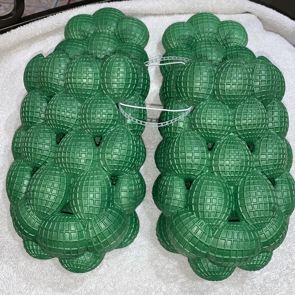 NWOT Bubbles Slippers